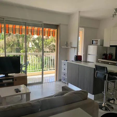 Agreable 2 Pieces A 150 M De La Mer Cagnes-sur-Mer Exterior photo